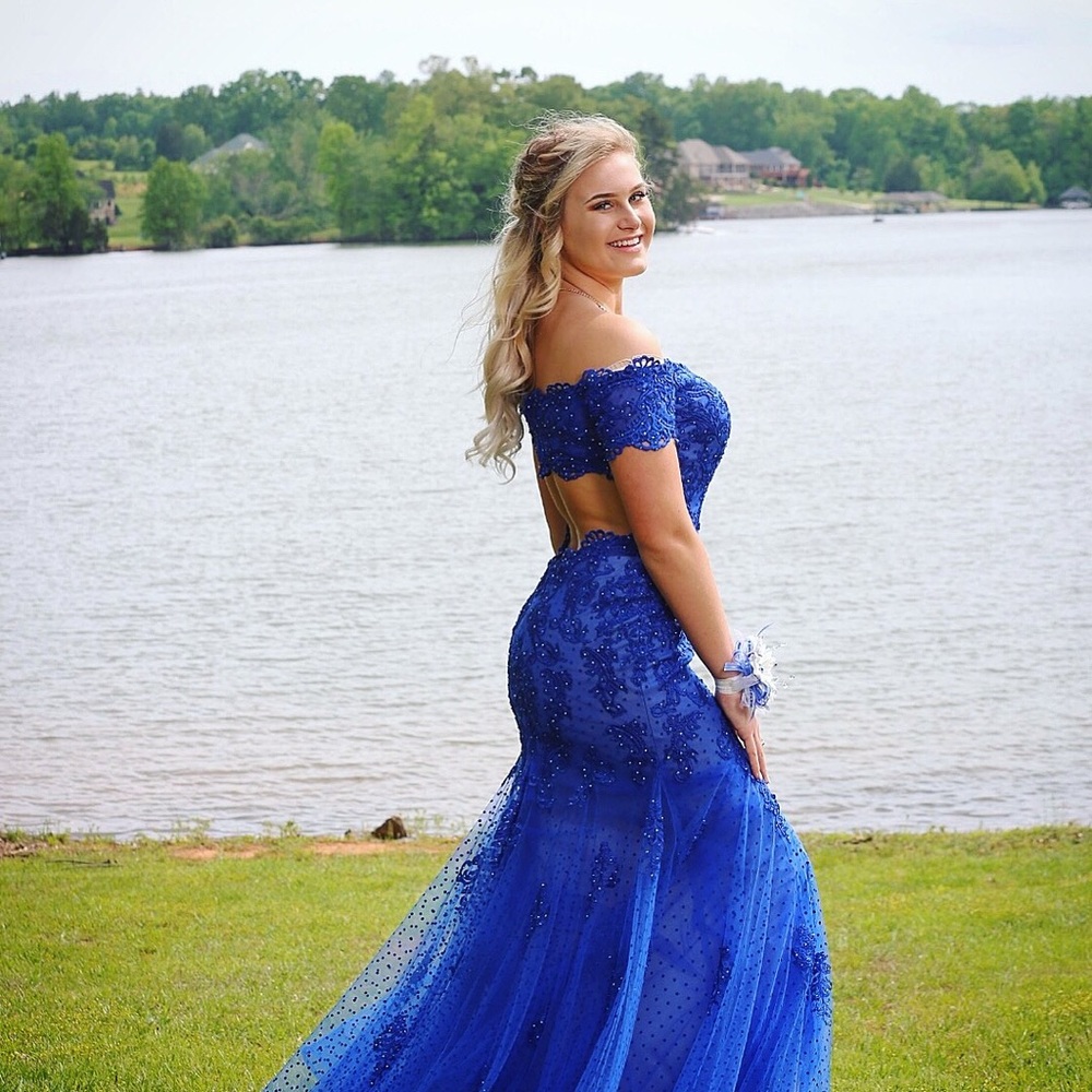 Prom Dress - Picture 5 of 6